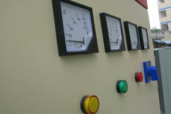 岱山配电柜-3683讲讲配电柜注意事项